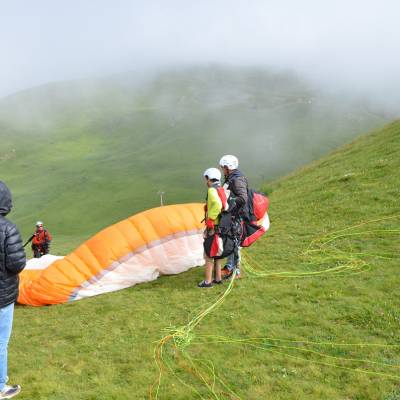 paragliding tandem set up in the southern french alps (1 of 1)-3.jpg
